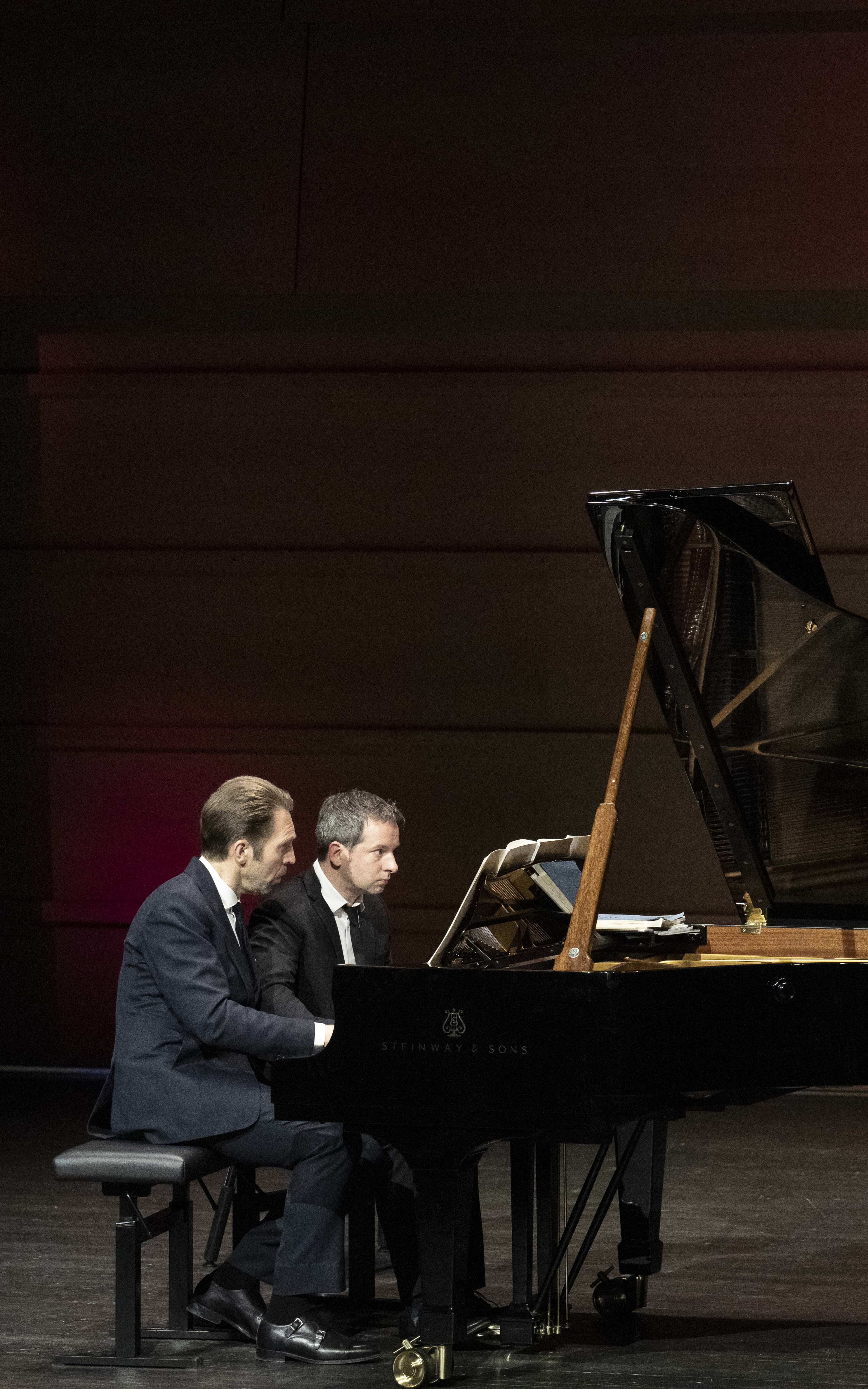 Leif Ove Andsnes & Bertrand Chamayou. Foto: Thor Brødreskift